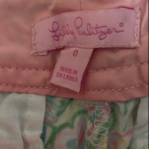 Lilly Pulitzer “Guiding lightsShorts, Size 0 - Picture 3 of 3